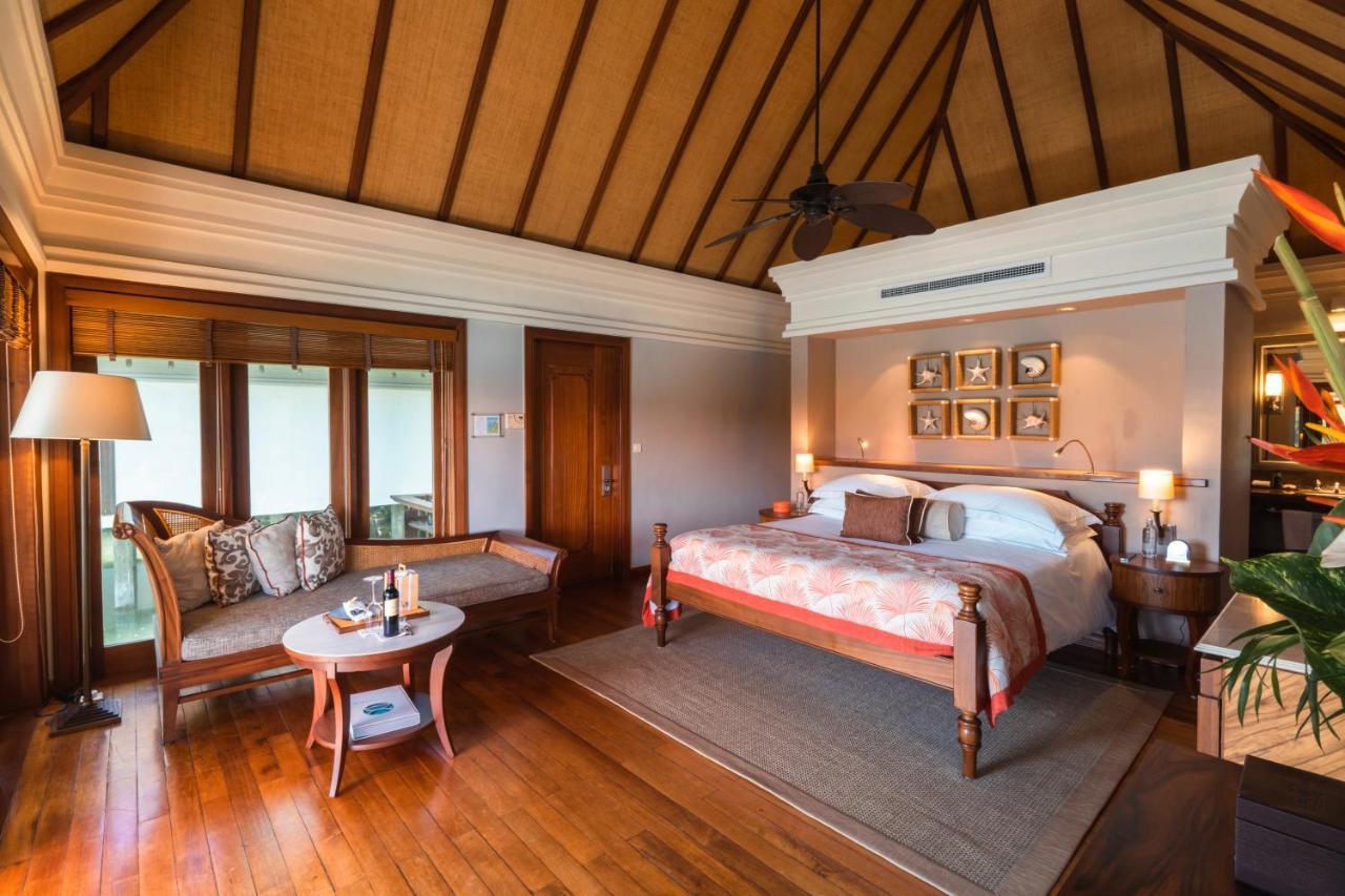 Constance Prince Maurice Poste de Flacq Εξωτερικό φωτογραφία A bedroom at the resort